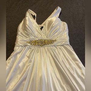 Wedding gown size 10